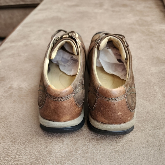 KEEN Sisters Leather Lace Up Shoes - Picture 4 of 6